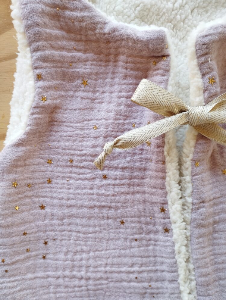 Gilet de berger Rose doux à étoiles – Image 2