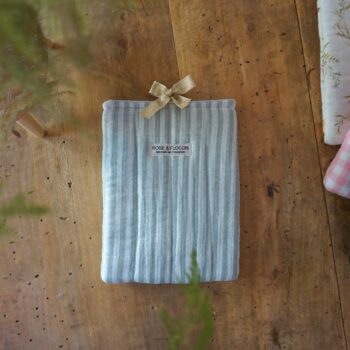 Pochette à livres rayée vert d'eau