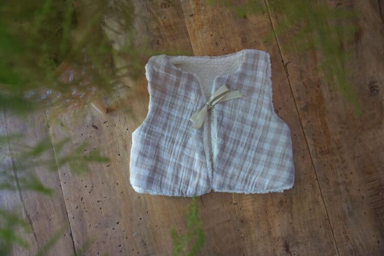 Gilet de berger bébé vichy marron glacé